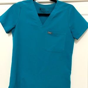 FIGS Teal XXS Catarina Top and XXS Petite Zamora Jogger